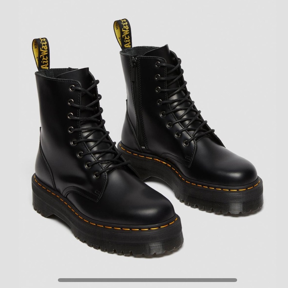 Dr Marten Platform Lace Up Boots (NEW)